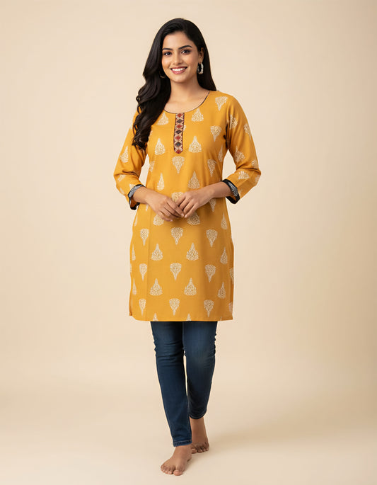 Women's Daily Wear Floral Printed Cotton Kurtis